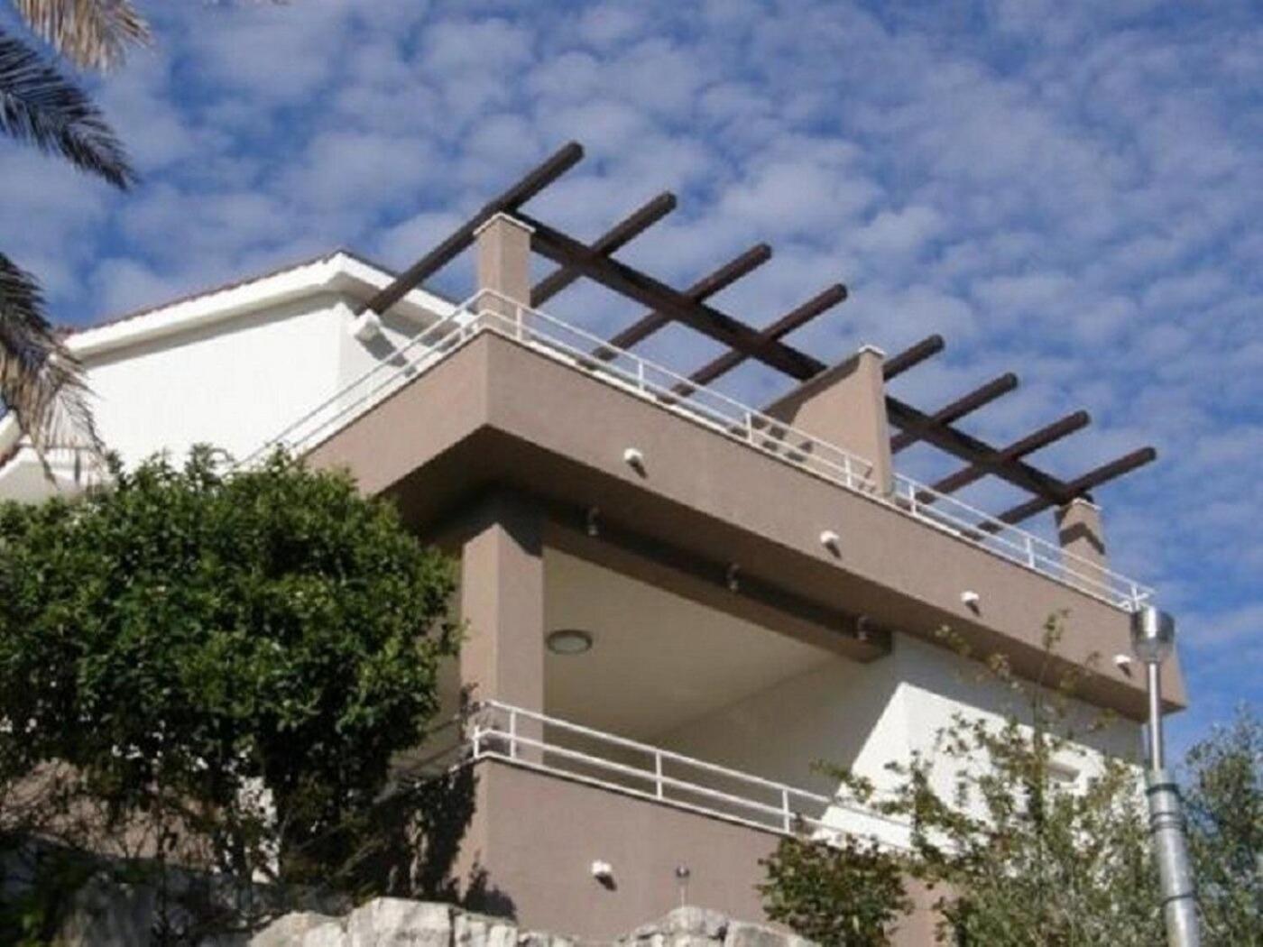 Apartments Ljubi Vinišće Exteriör bild